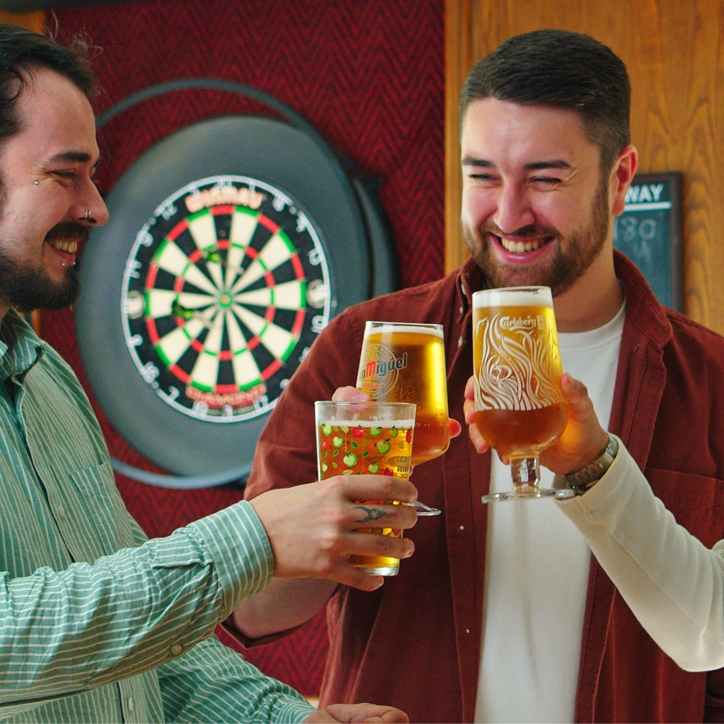 Raise a glass This Father's Day at The Prince of Wales in Glossop!